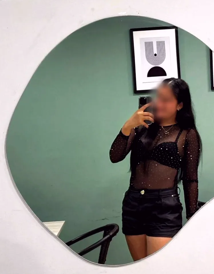 Alina, 24