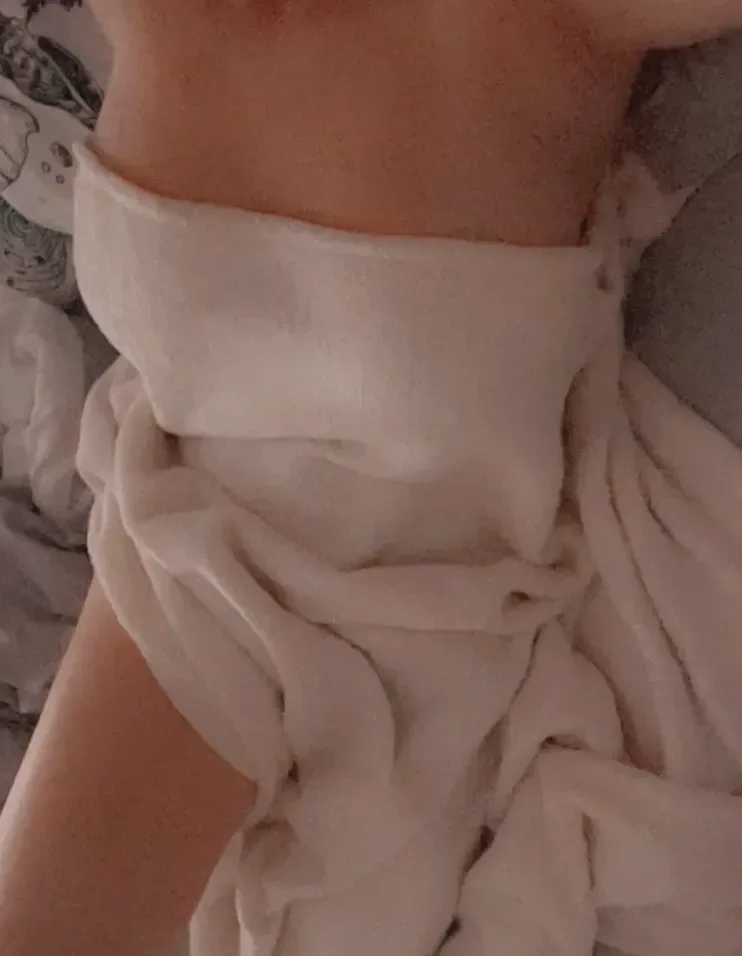Stefanie, 29